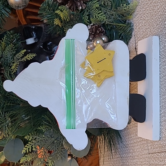 Santa Christmas Countdown Painted Wood - Picture 4 of 5